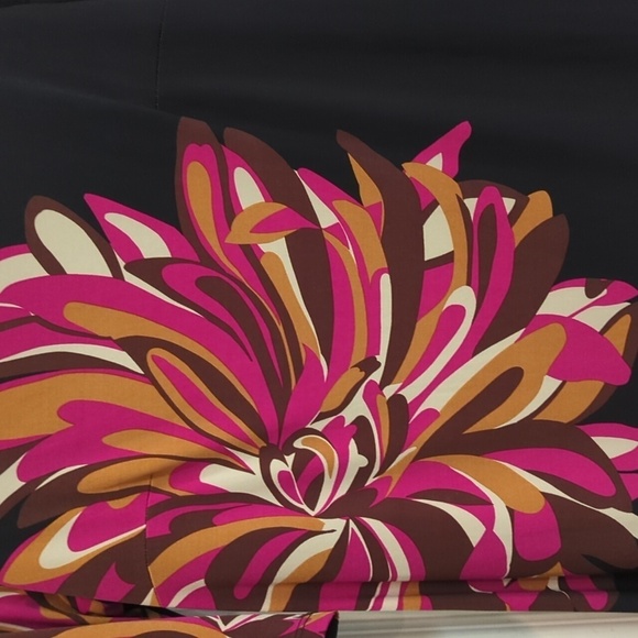 Signature by Robbie Bee Women's Lined Knee Length Floral Shift Dress Size 12 - Picture 3 of 7